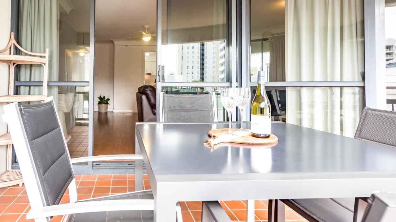 Victoria Square Apartments Gold Coast Esterno foto